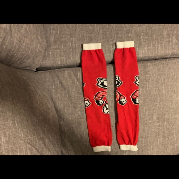 Wisconsin Badgers Boot Socks (i.e cuffs/warmers) - Picture 3 of 3
